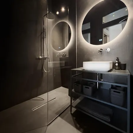 Due Pulcini - 2 Private - 1 Design Townhouse - Up To 6 Guests Monopoli