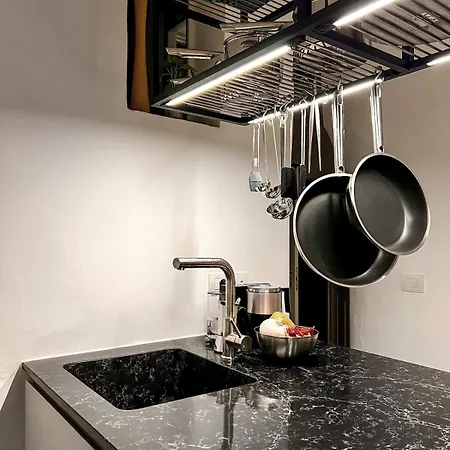 Due Pulcini - 2 Private - 1 Design Townhouse - Up To 6 Guests Apartment *