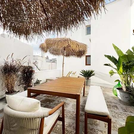 Due Pulcini - 2 Private - 1 Design Townhouse - Up To 6 Guests * Monopoli